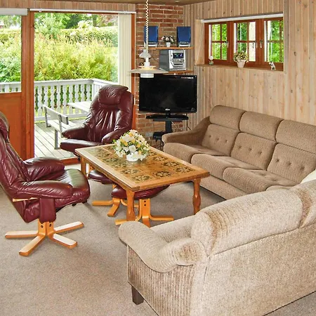 Lovely In With Kitchen Holiday home *